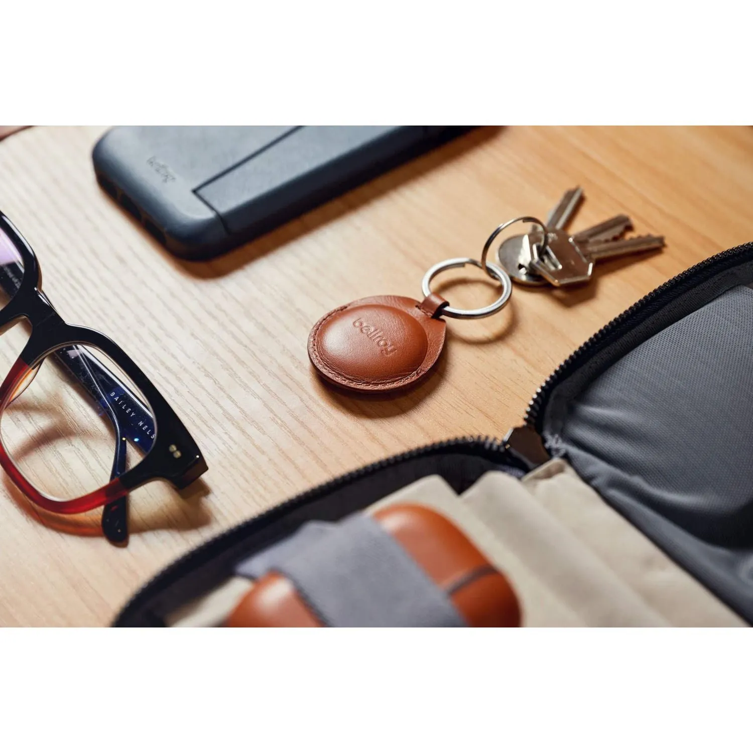 Bellroy Leather Sleeve For Airtag