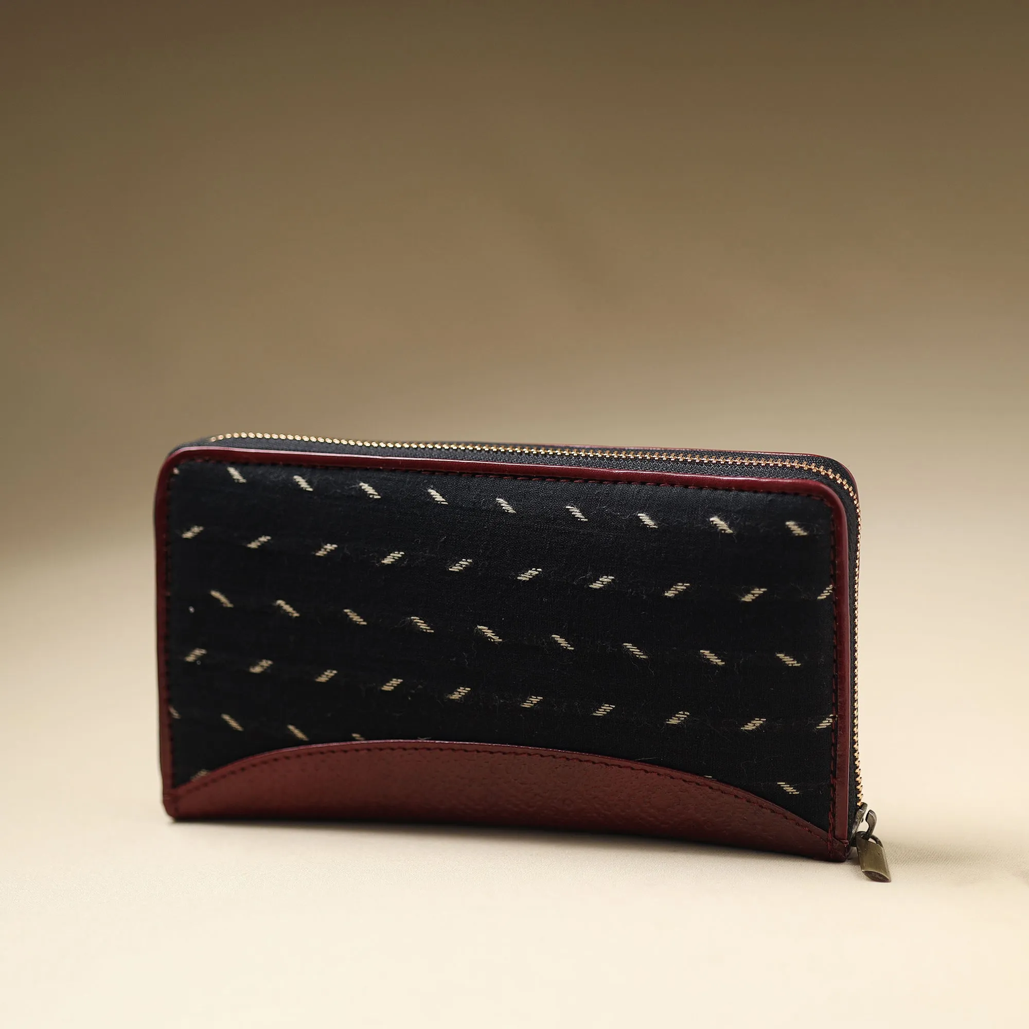 Black - Handcrafted Jacquard Weave Leather Wallet