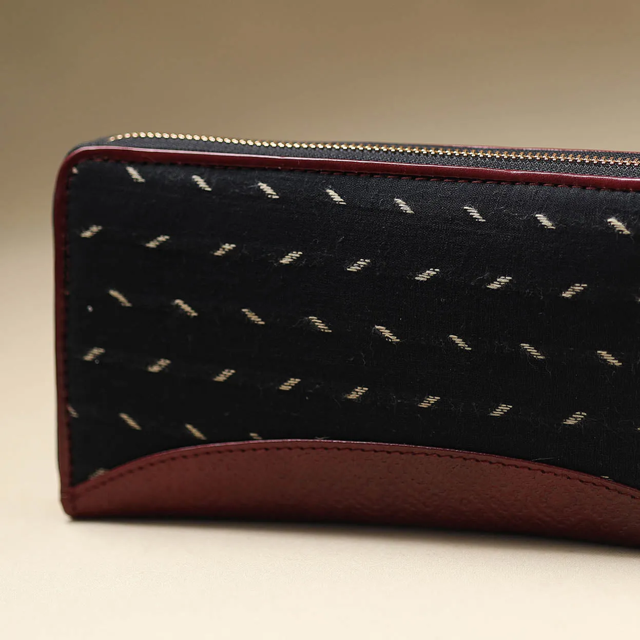 Black - Handcrafted Jacquard Weave Leather Wallet