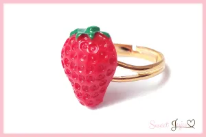 Fresh Strawberry Ring