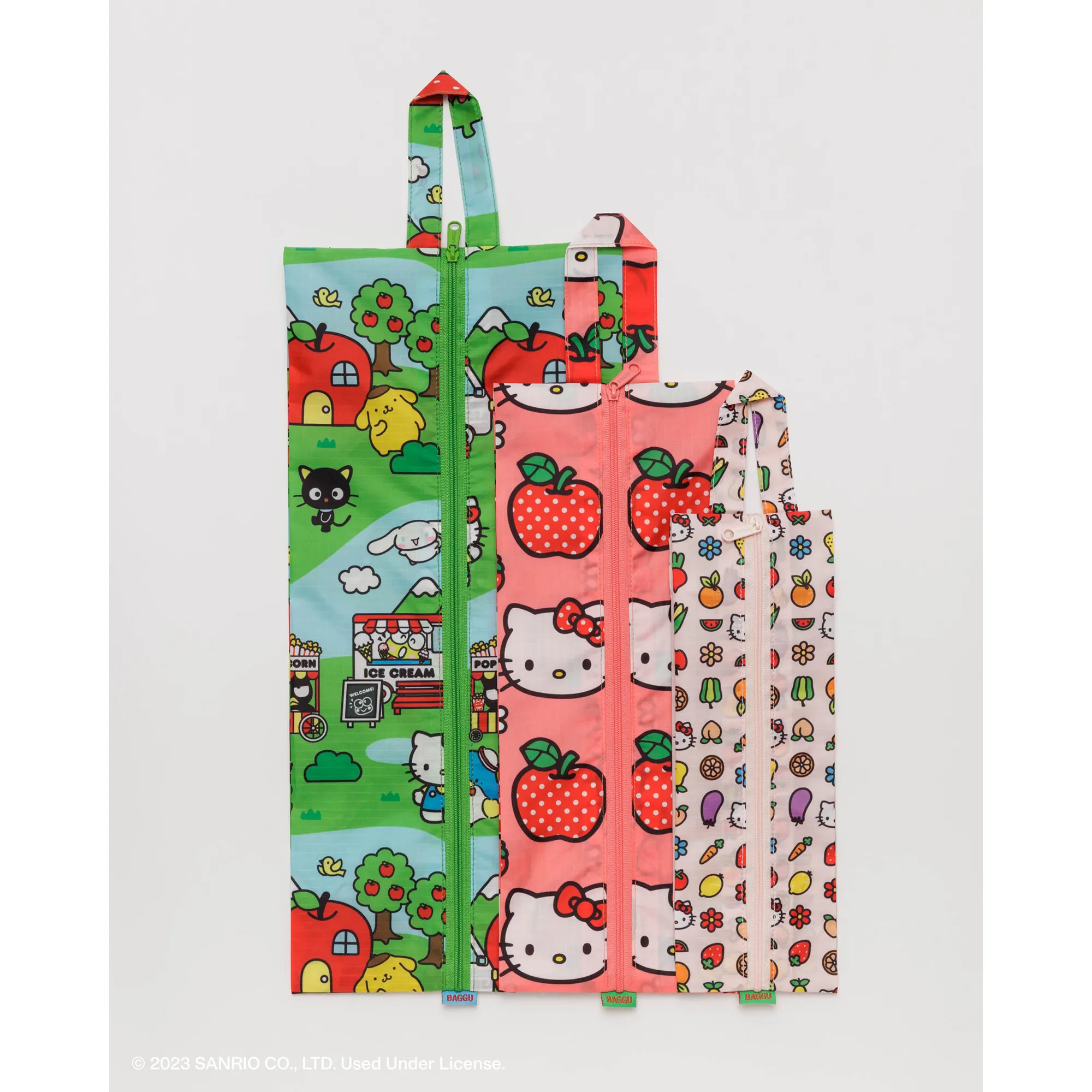 Hello Kitty and Friends x Baggu 3D Zipper Pouch Set (Apples   Icons   Friends)