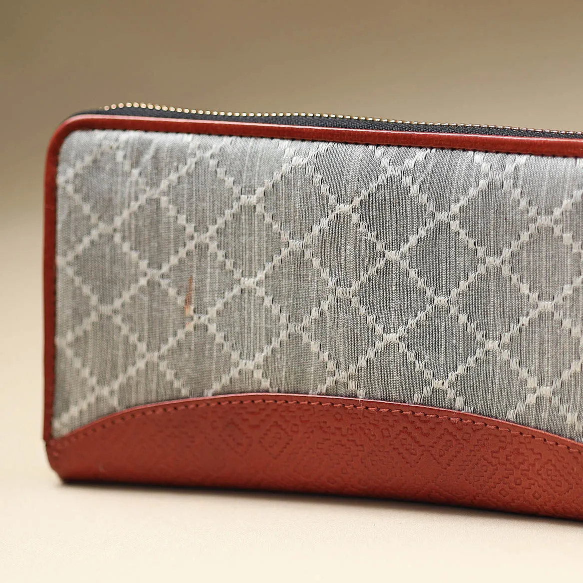 White - Handcrafted Jacquard Weave Leather Wallet